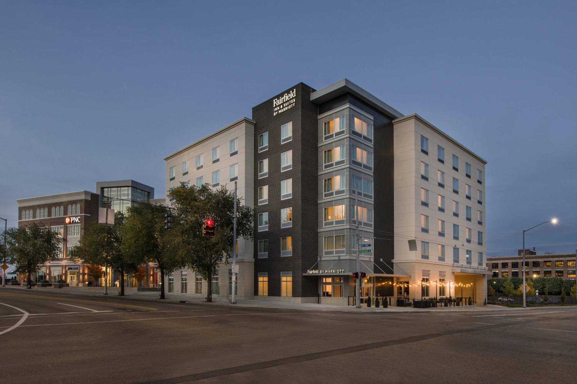 Fairfield Inn & Suites By Marriott Дейтон Экстерьер фото